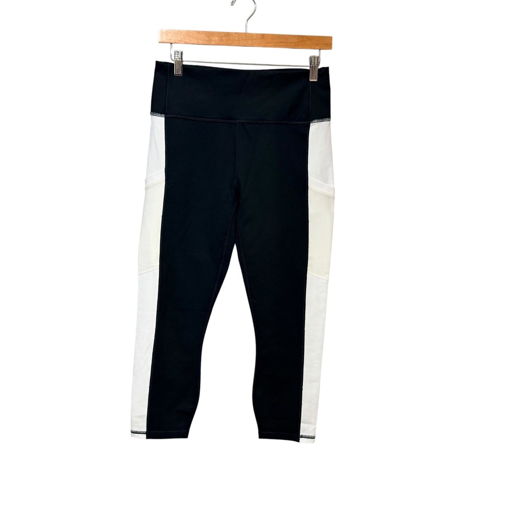 Fabletics PowerHold High Waisted Capri Leggings Black White‎ Pockets Large NEW